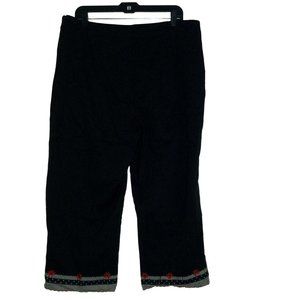 Style & Co. Pants Women Size 18 Black Capri Embroidered Hem Side Zip Closure